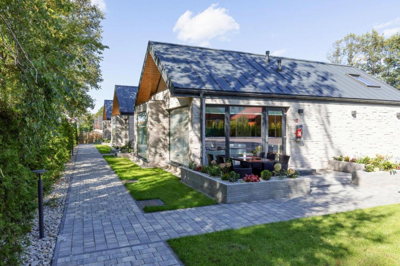 Year-Round Holiday Houses, Ustronie Morskie Exterior photo